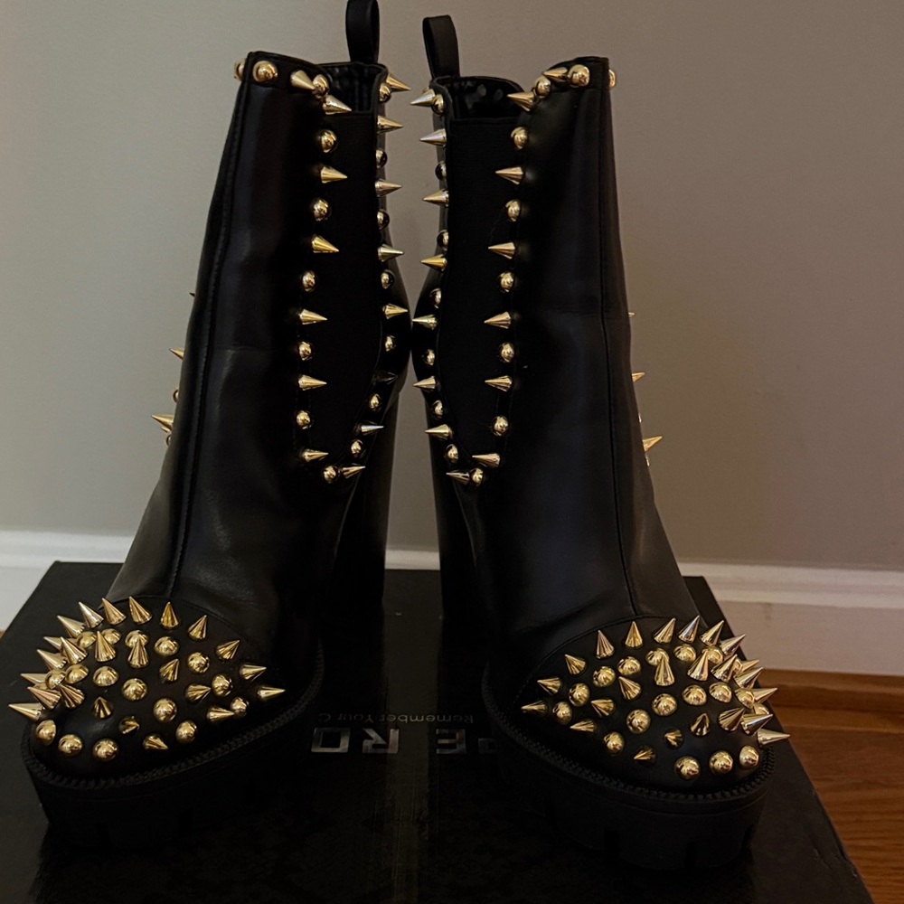 Cape Robbin Black and Gold Studded Jagged Heeled Boots - Picture 3 of 8